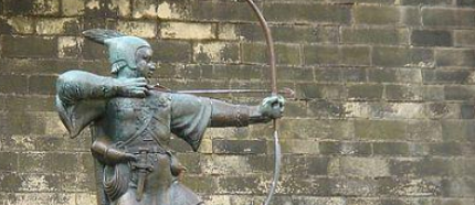 Picture of the Robin Hood Statue in Nottingham to represent children's activities in Nottinghamshire