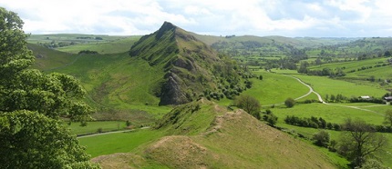 Picture of the Derbyshire peaks to represent kids activities in Derbyshire